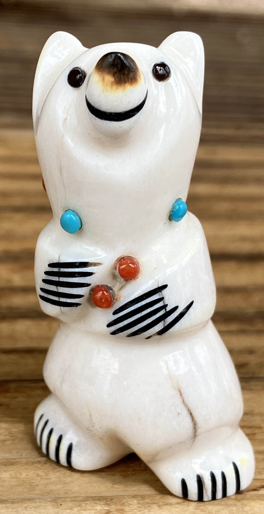 Claudia Peina | Zuni Dancing Bear Fetish | Penfield Gallery of Indian Arts | Albuquerque, New Mexico